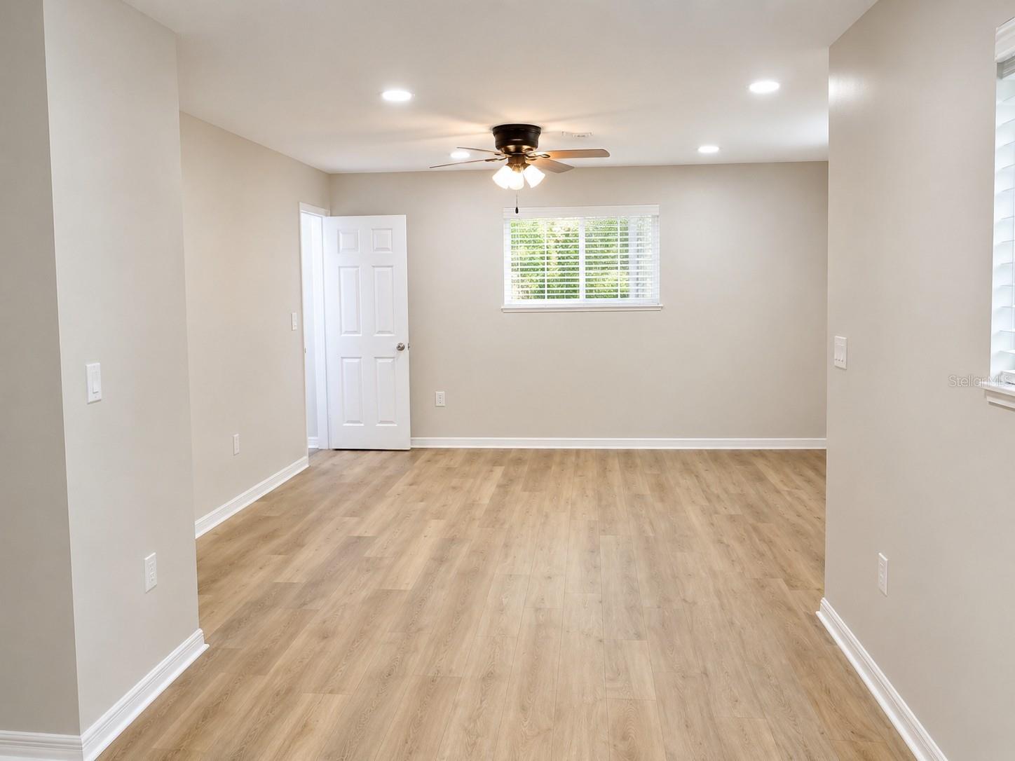 3058 PALMADELIA AVE, SARASOTA, FL — photo 5