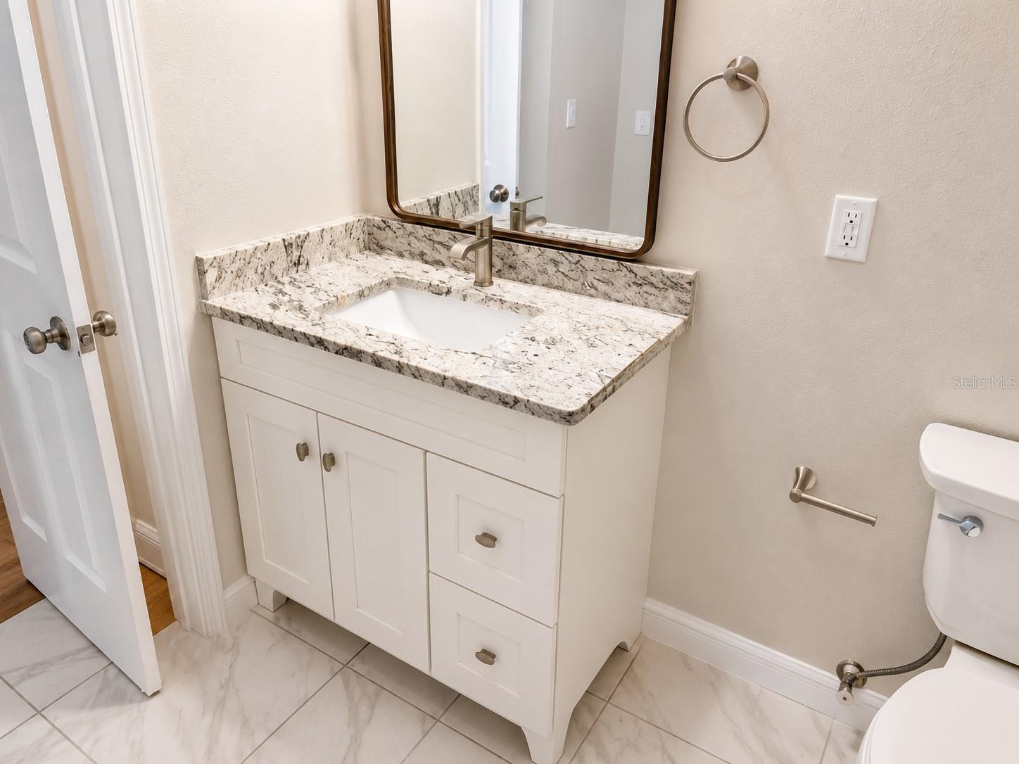 3058 PALMADELIA AVE, SARASOTA, FL — photo 13