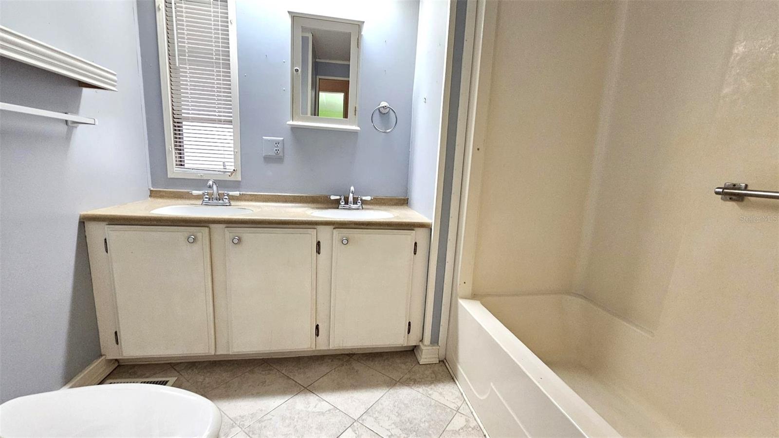 1240 SEAGULL DR, ENGLEWOOD, FL — photo 28