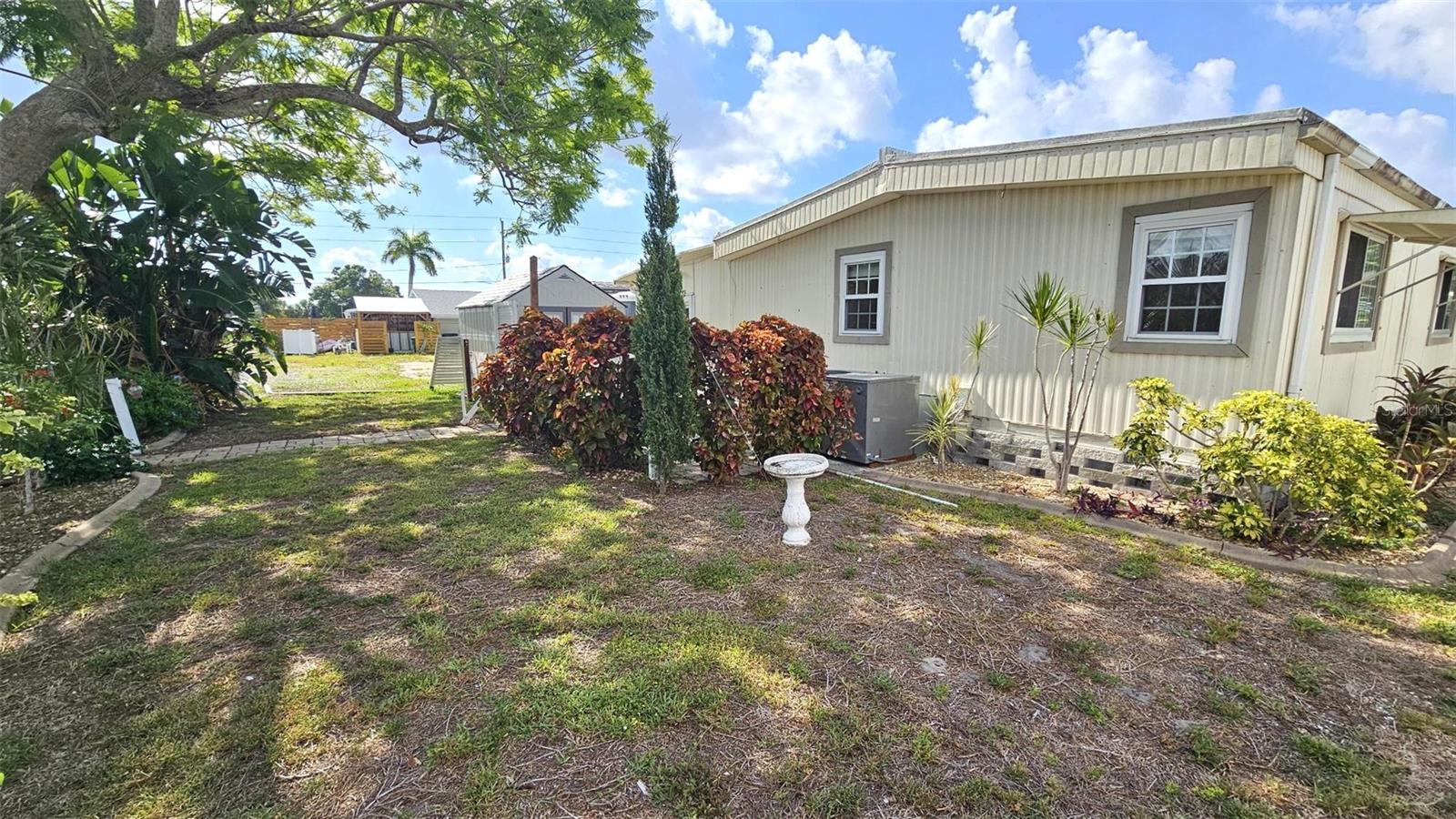 1240 SEAGULL DR, ENGLEWOOD, FL — photo 40