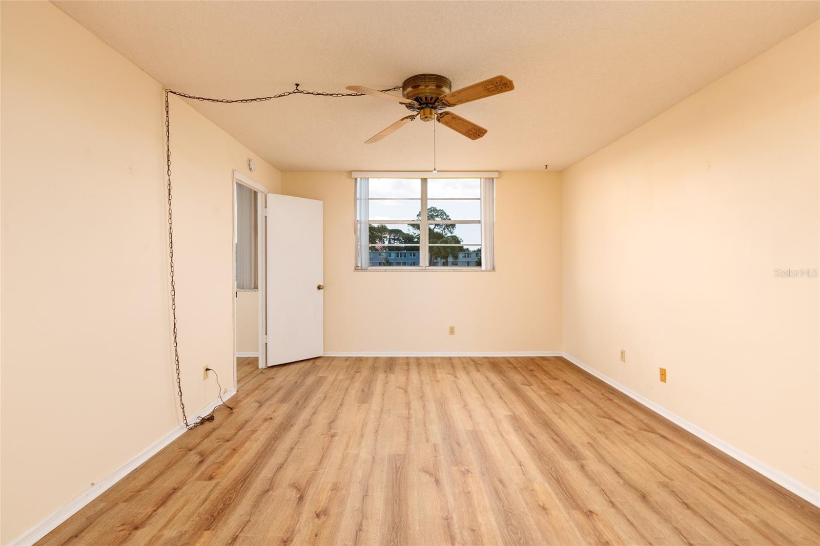 4715 BAY ST NE #222, ST PETERSBURG, FL — photo 16
