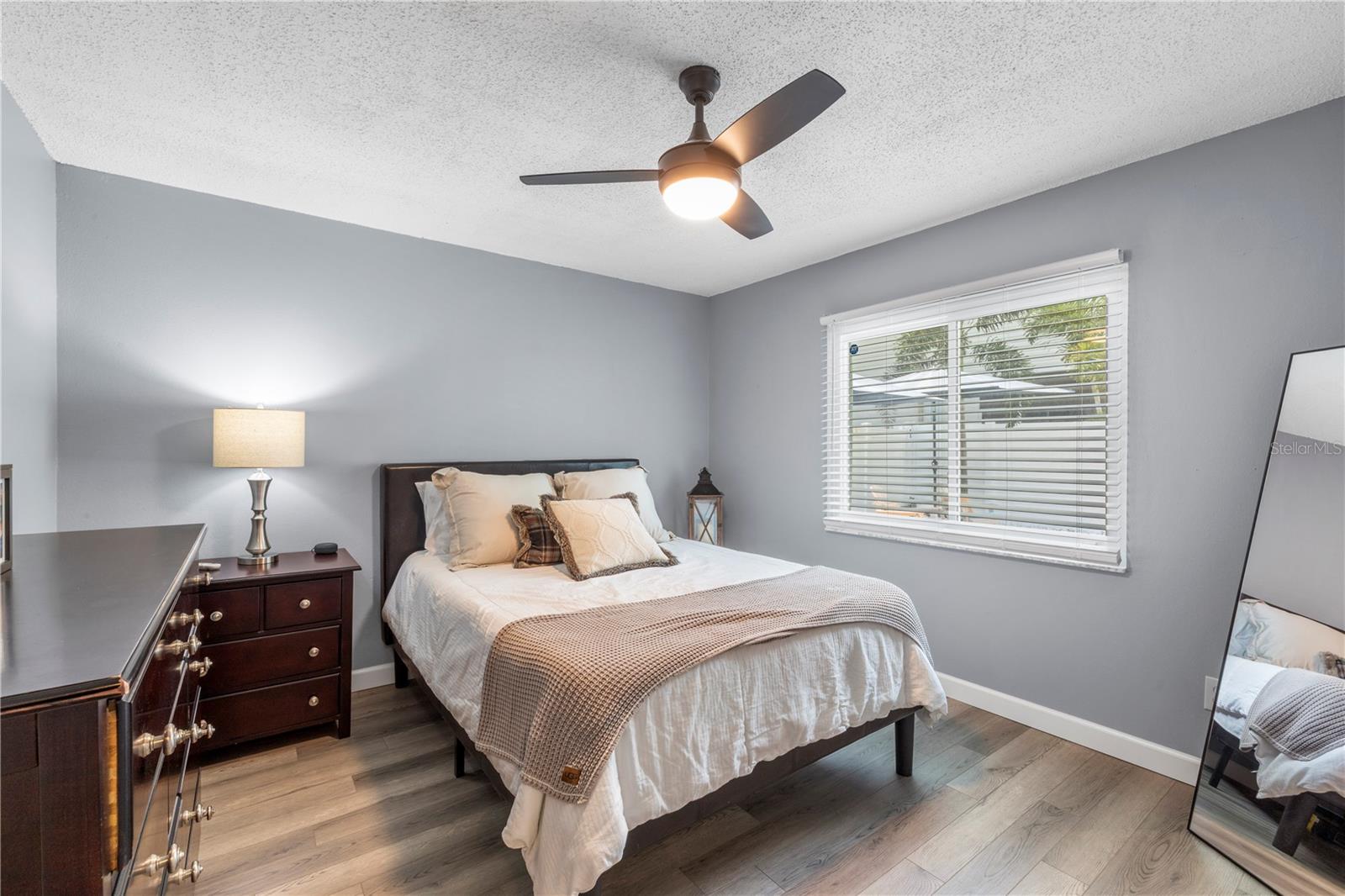 3122 WHISPERING DR N, LARGO, FL — photo 14