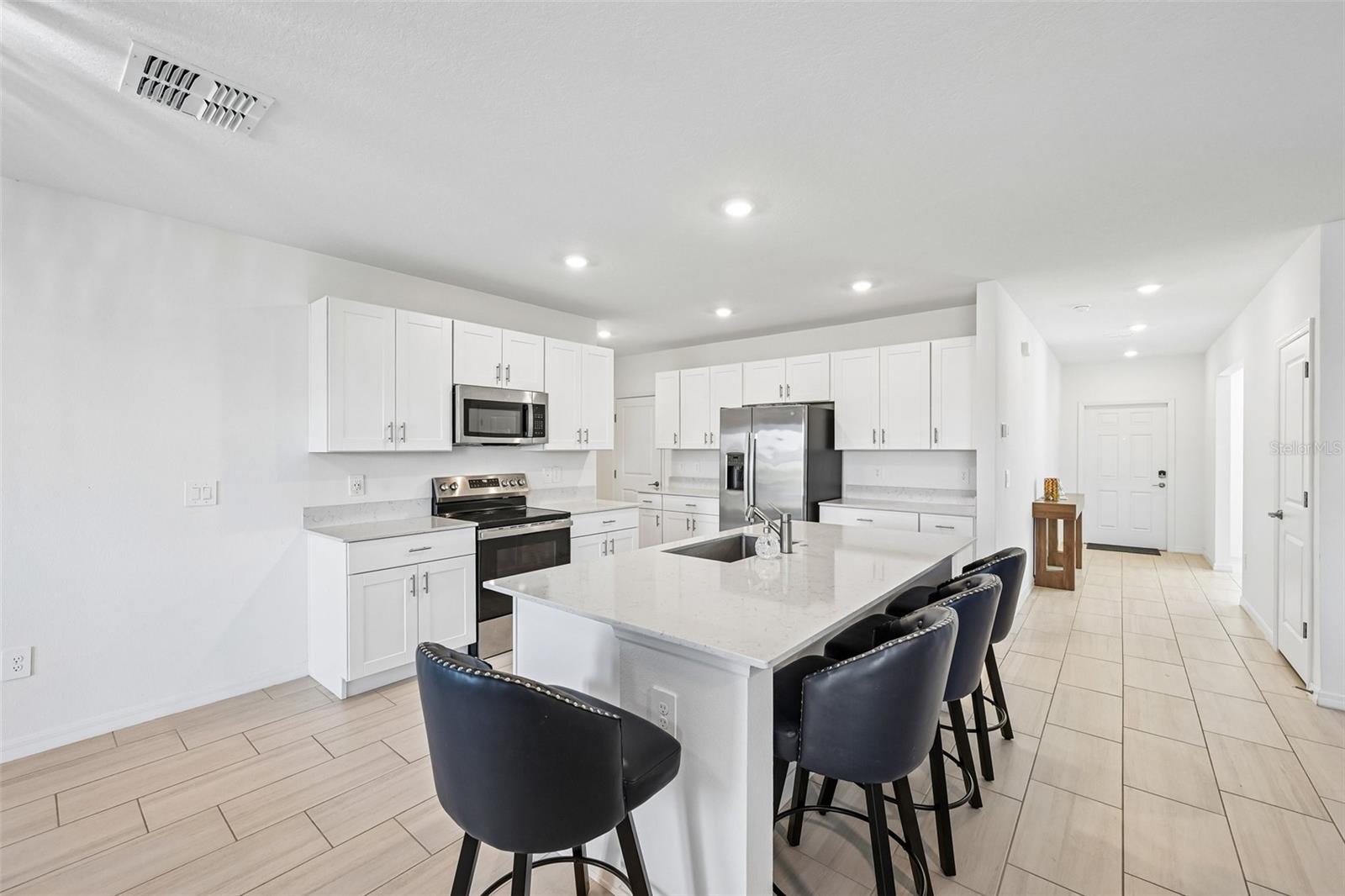 8807 SUNSET PARK TRL, PARRISH, FL — photo 5