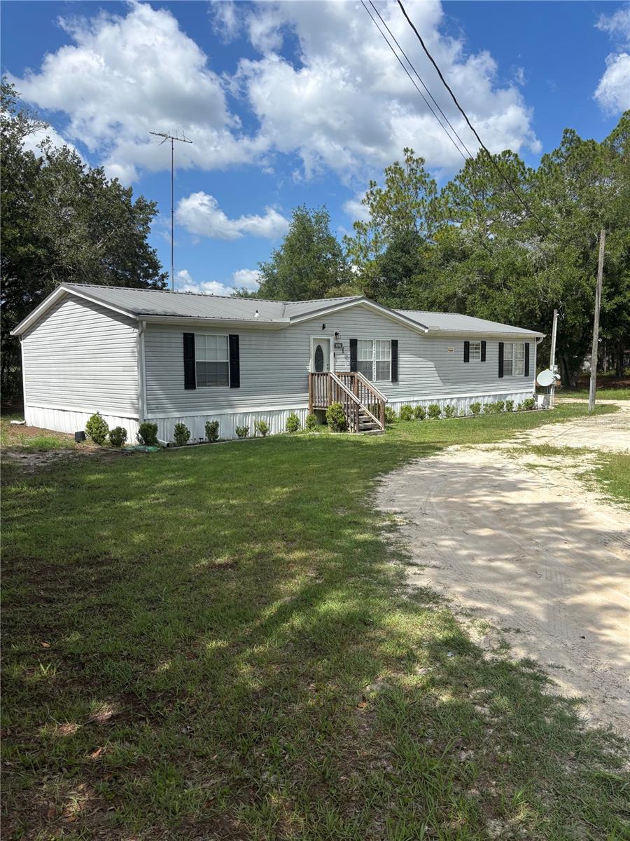 8890 SE 66TH CIR, TRENTON, FL — photo 2