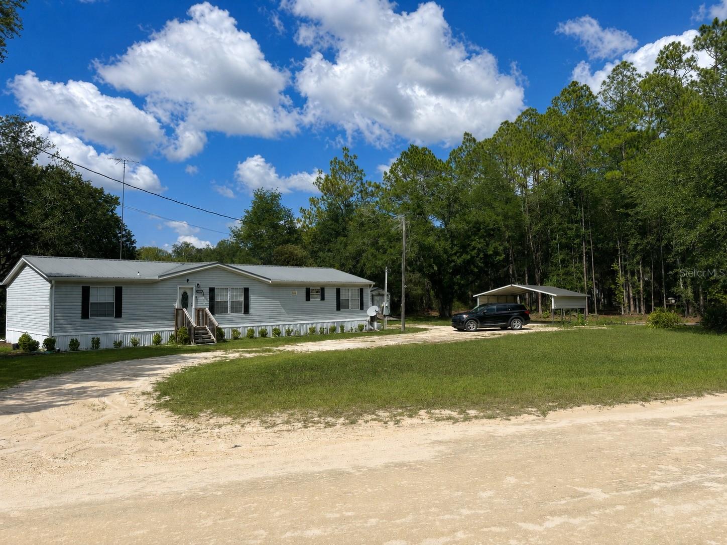8890 SE 66TH CIR, TRENTON, FL — photo 3