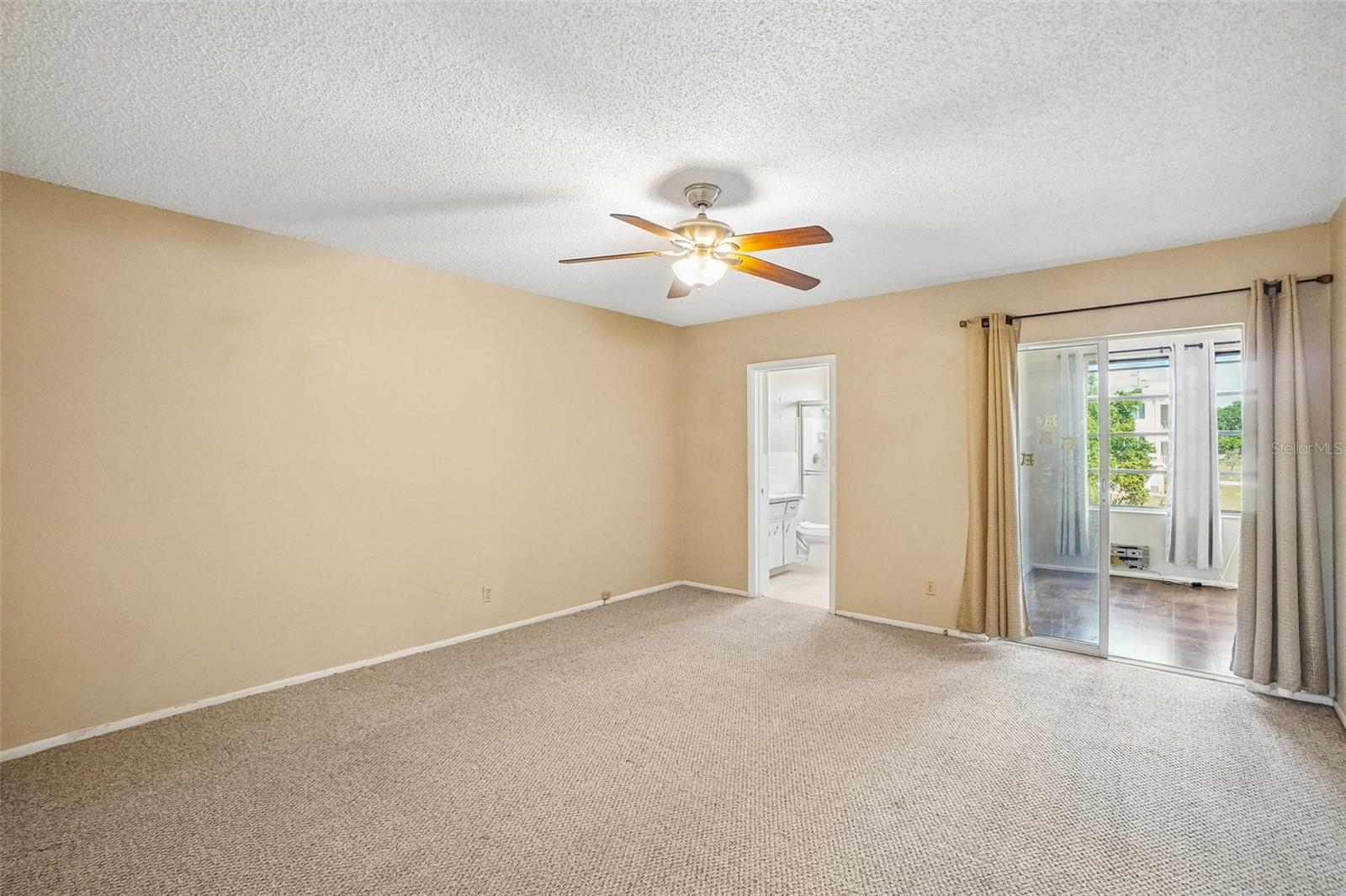 2402 ECUADORIAN WAY #28, CLEARWATER, FL — photo 13