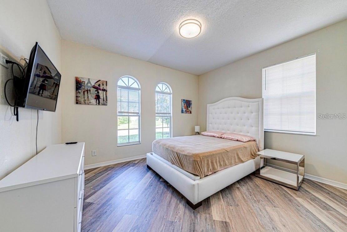 360 TUPELO CIR, DAVENPORT, FL — photo 11