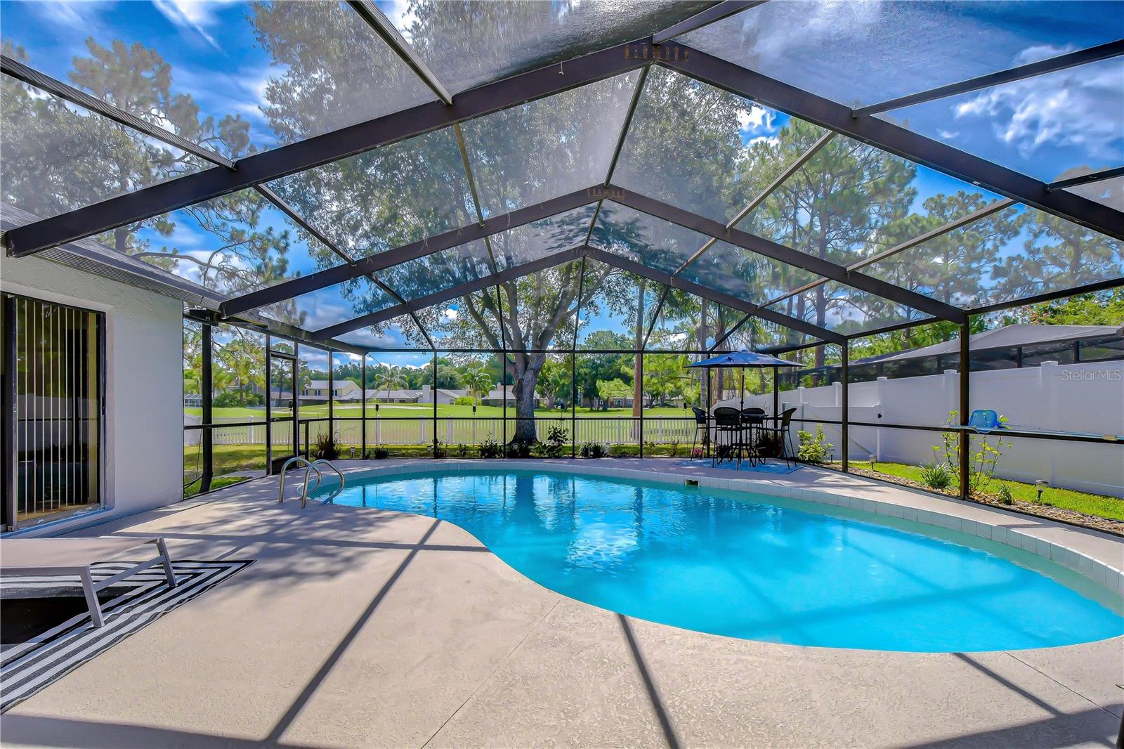 16605 E COURSE DR, TAMPA, FL — photo 3