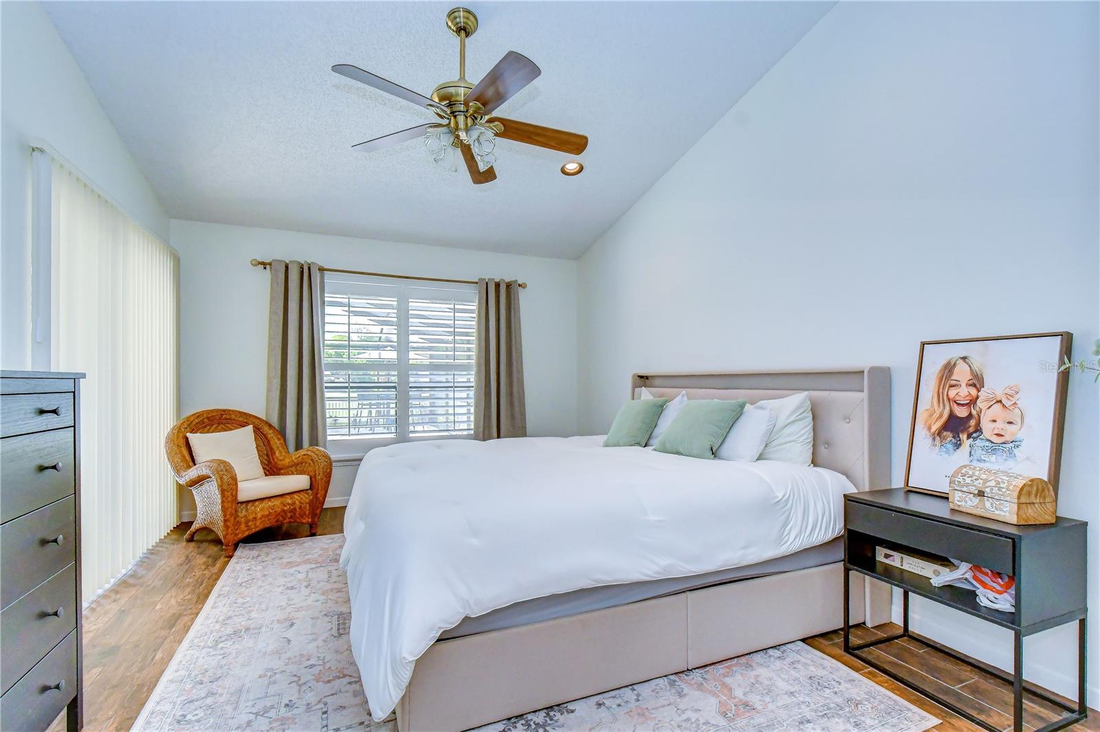 16605 E COURSE DR, TAMPA, FL — photo 20