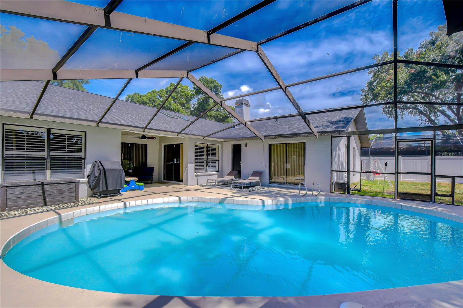 16605 E COURSE DR, TAMPA, FL — photo 35