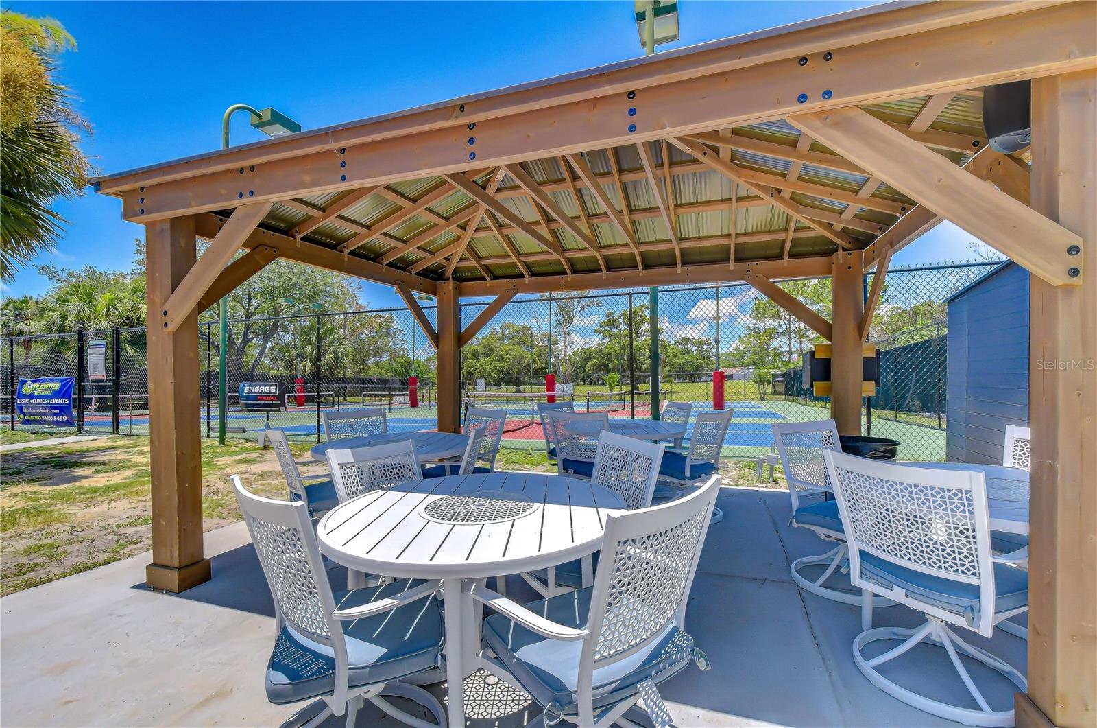 16605 E COURSE DR, TAMPA, FL — photo 43