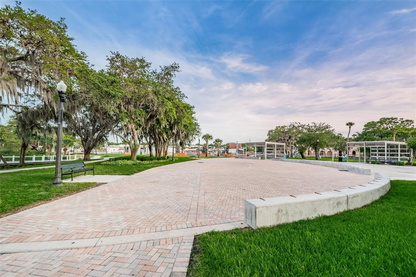 5964 CENTRAL AVE, NEW PORT RICHEY, FL — photo 40