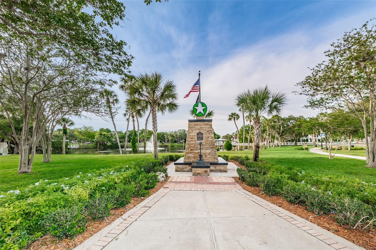 5964 CENTRAL AVE, NEW PORT RICHEY, FL — photo 47