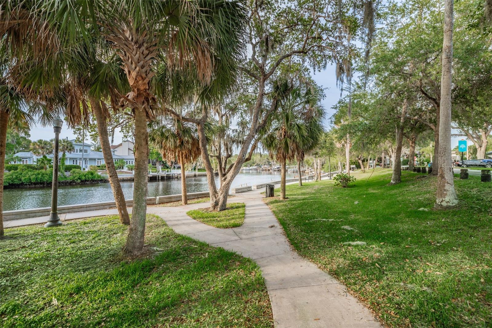 5964 CENTRAL AVE, NEW PORT RICHEY, FL — photo 51
