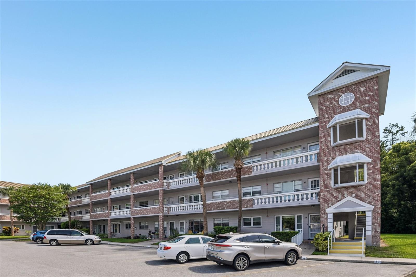 2460 PERSIAN DR #44, CLEARWATER, FL