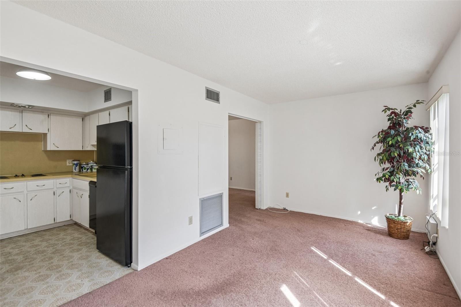 2460 PERSIAN DR #44, CLEARWATER, FL — photo 10