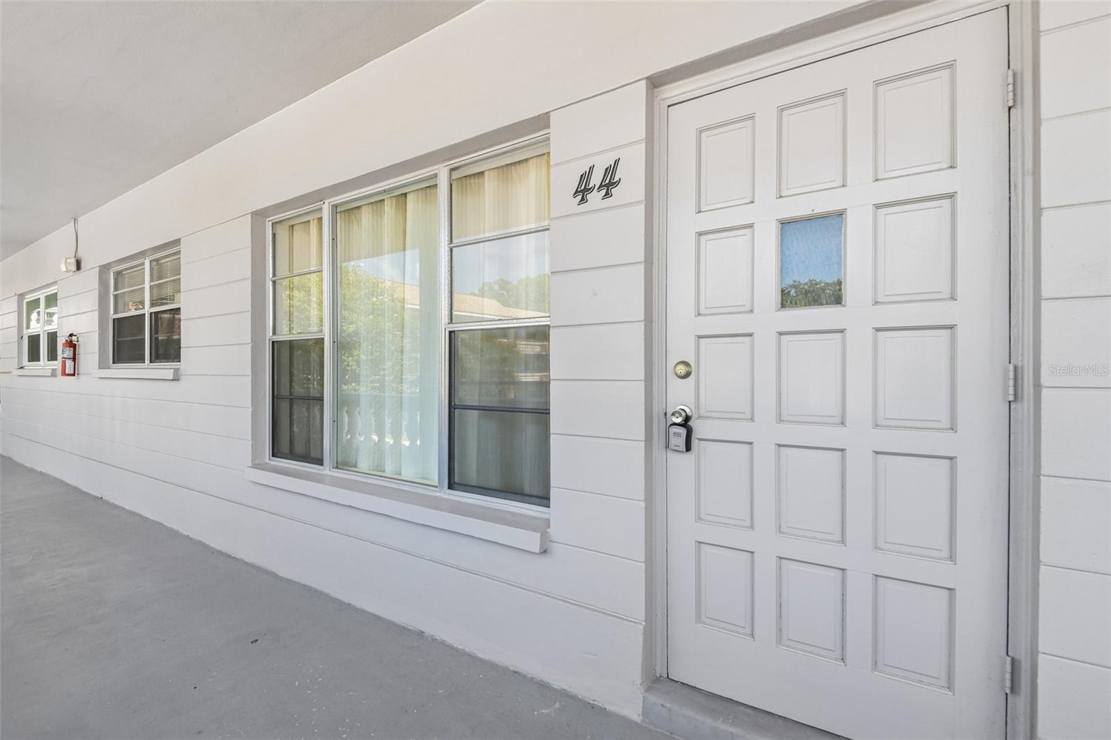 2460 PERSIAN DR #44, CLEARWATER, FL — photo 21