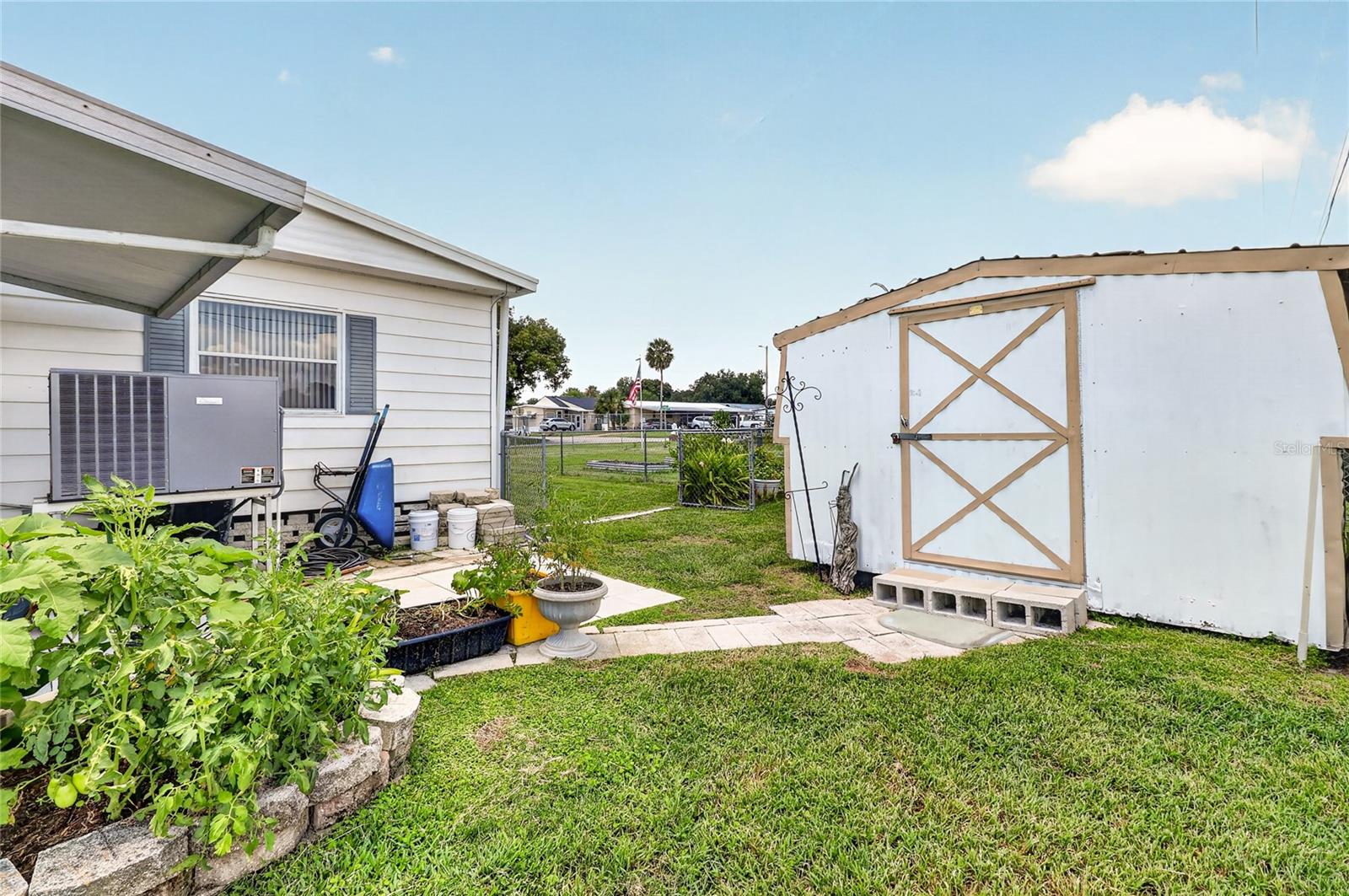 3586 LAZY LAKE DR N, LAKELAND, FL — photo 41