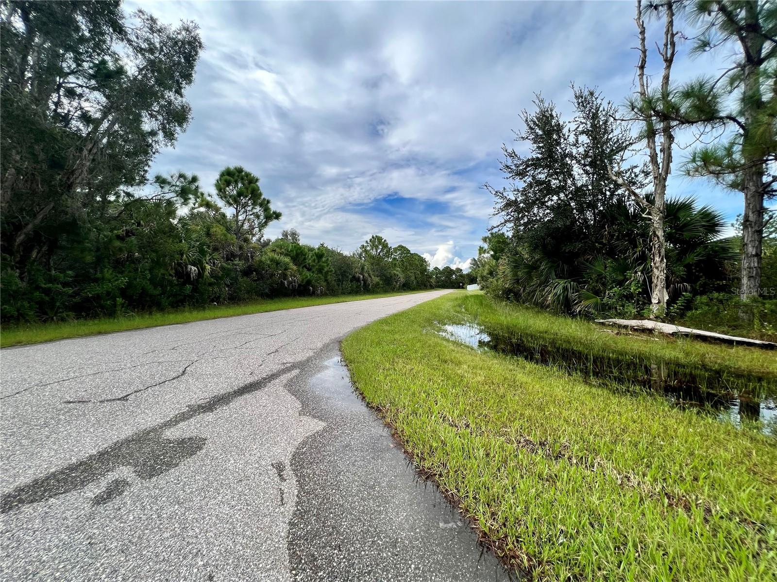 12068 ALUMNA AVE, PORT CHARLOTTE, FL — photo 3
