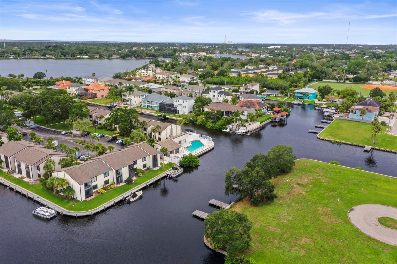 358 MOORINGS COVE DR #4B, TARPON SPRINGS, FL — photo 45
