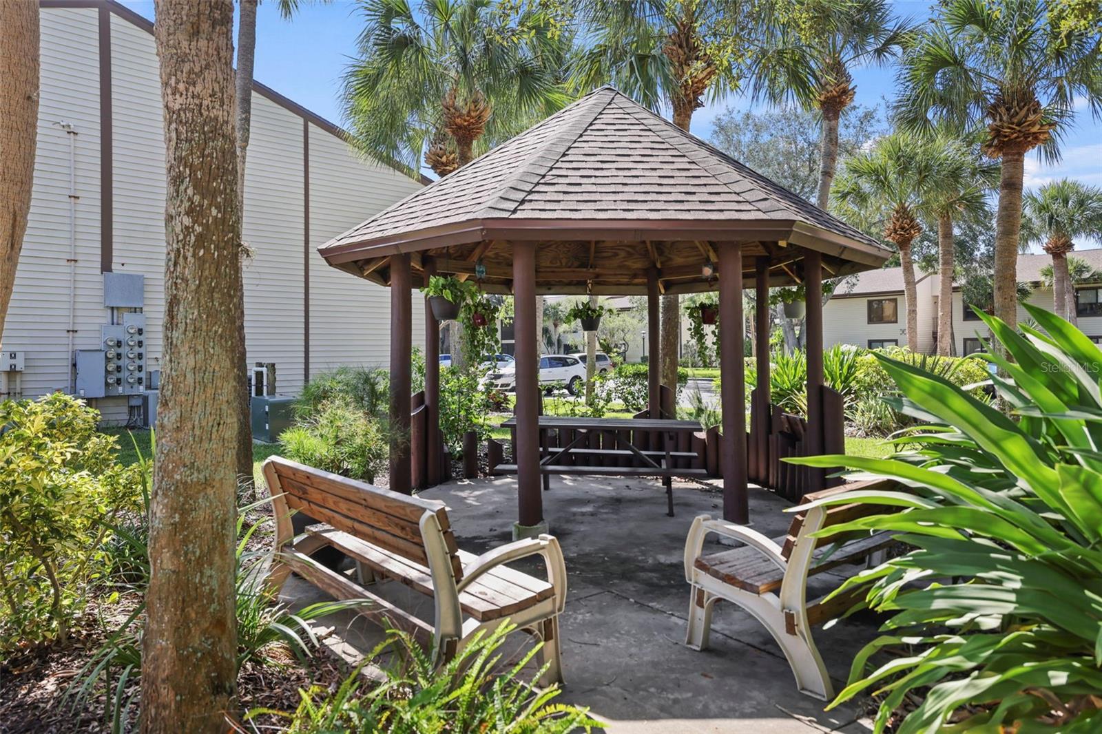 358 MOORINGS COVE DR #4B, TARPON SPRINGS, FL — photo 47