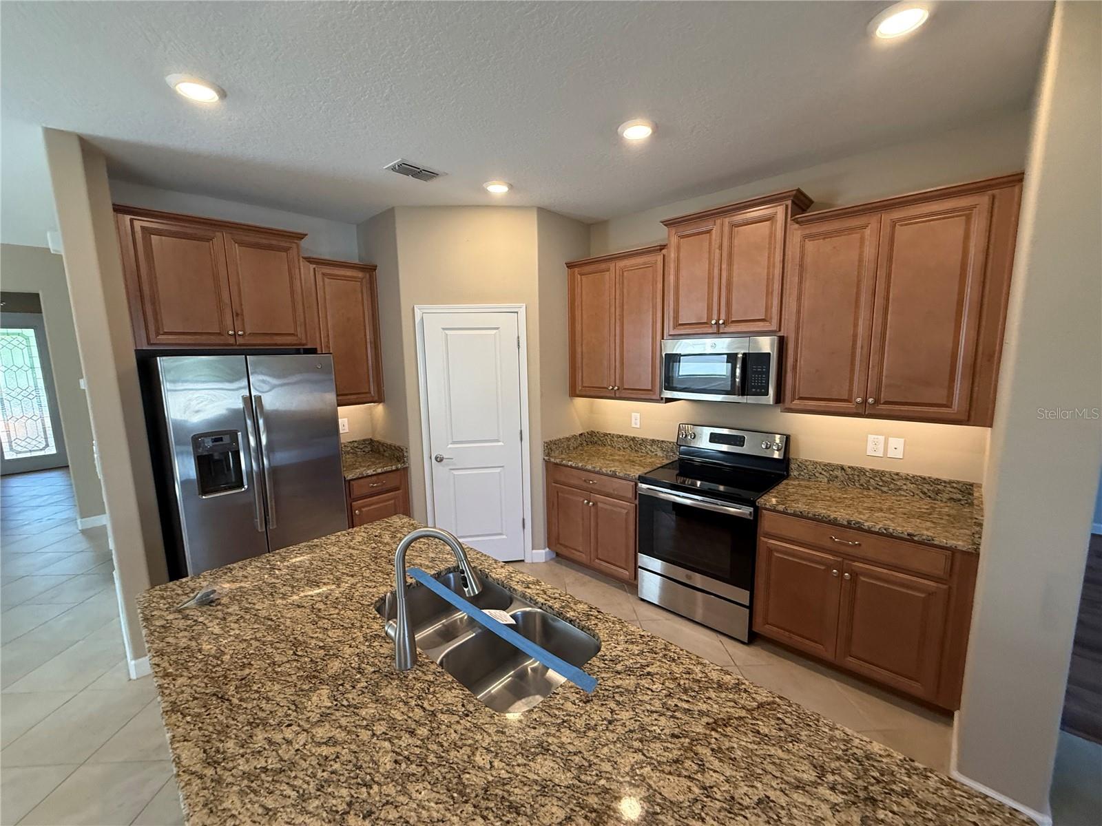 16852 SCUBA CREST ST, WIMAUMA, FL — photo 4