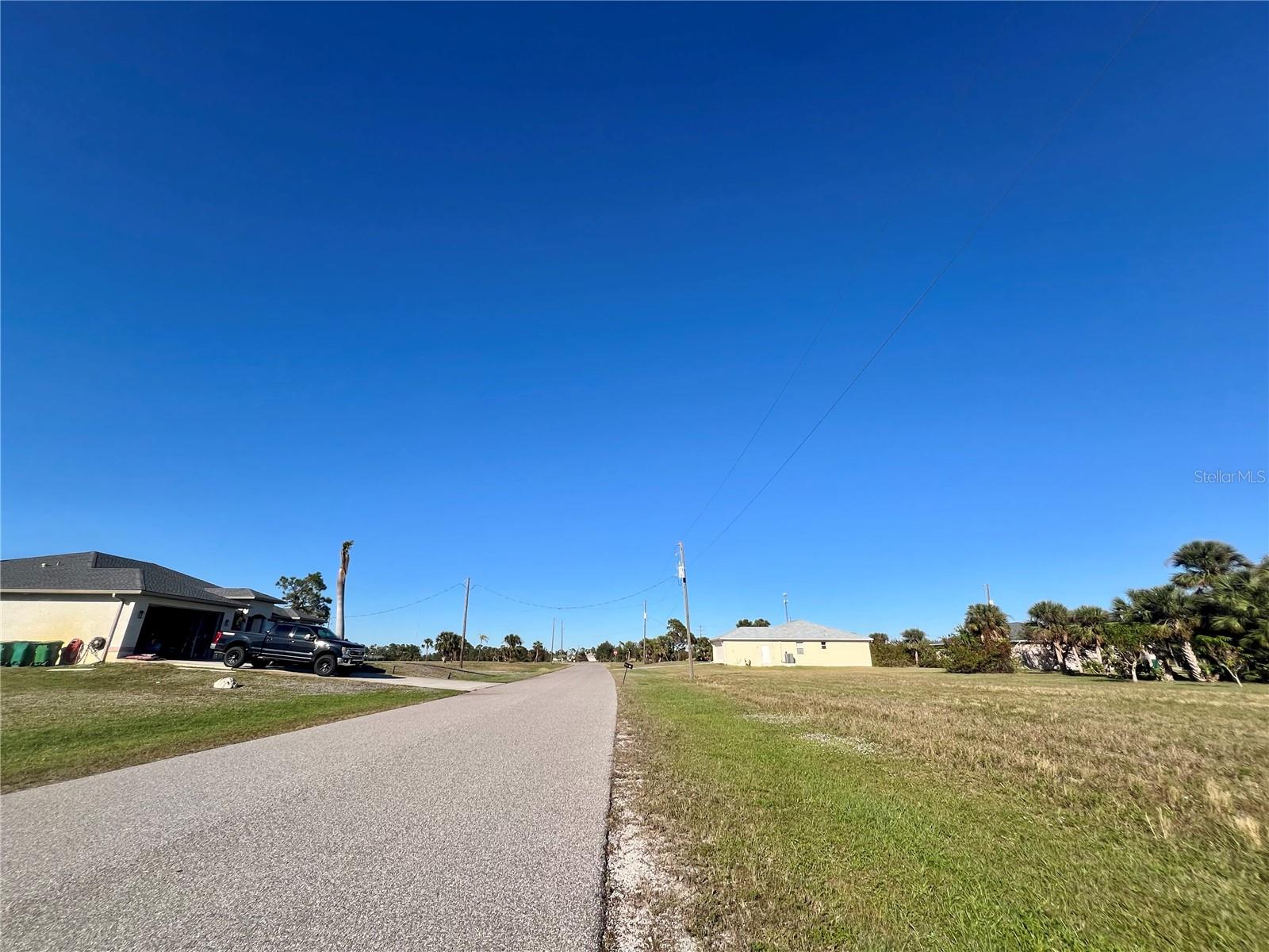 17 BRIG CIR E, PLACIDA, FL — photo 3