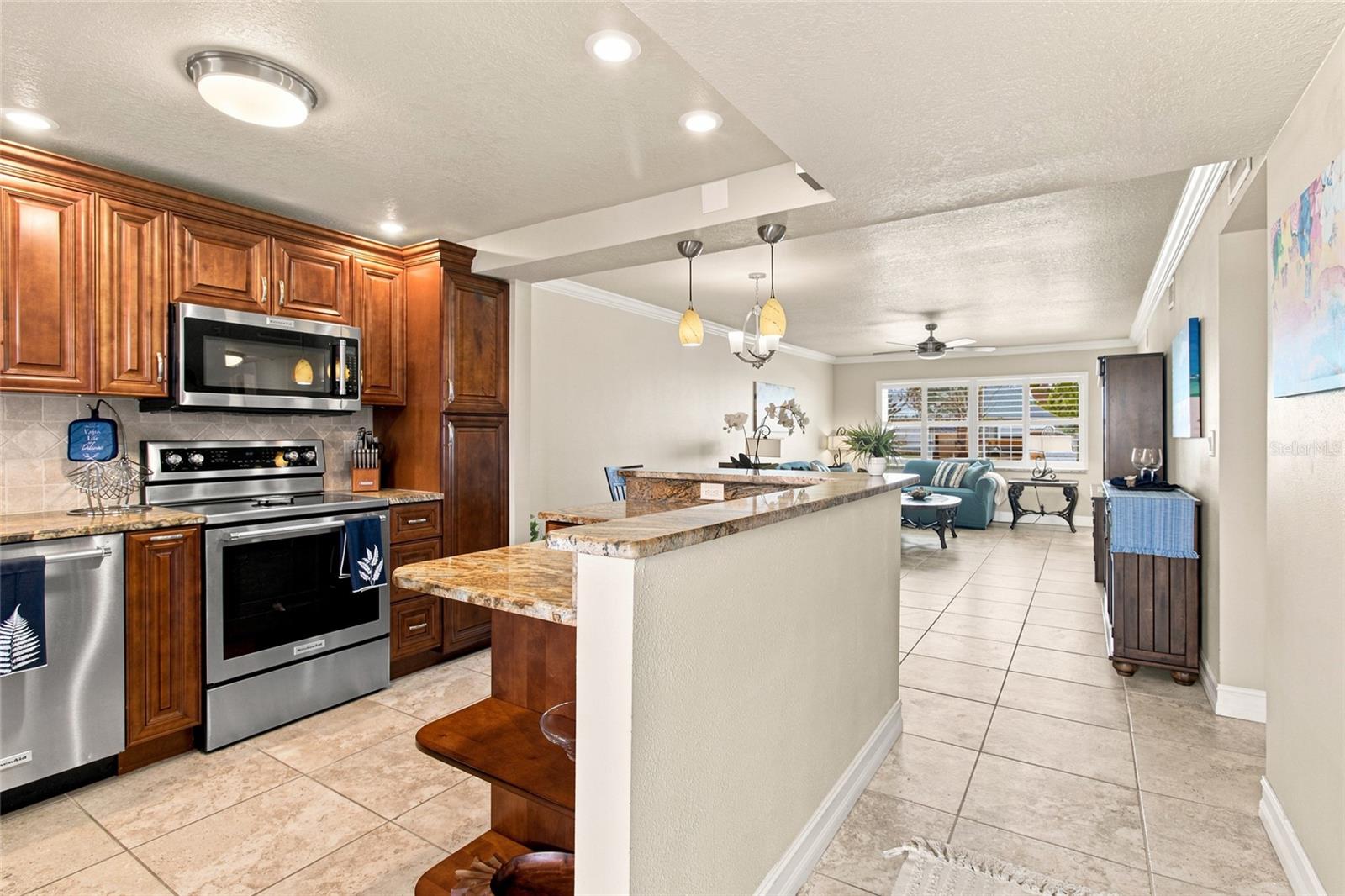 1270 GULF BLVD #2007, CLEARWATER BEACH, FL — photo 9
