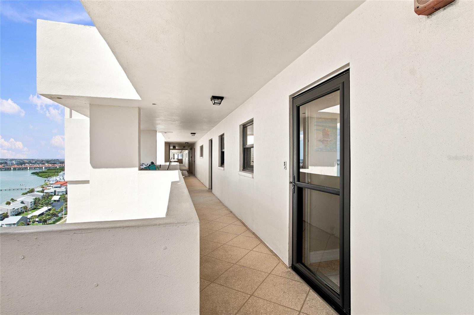 1270 GULF BLVD #2007, CLEARWATER BEACH, FL — photo 22
