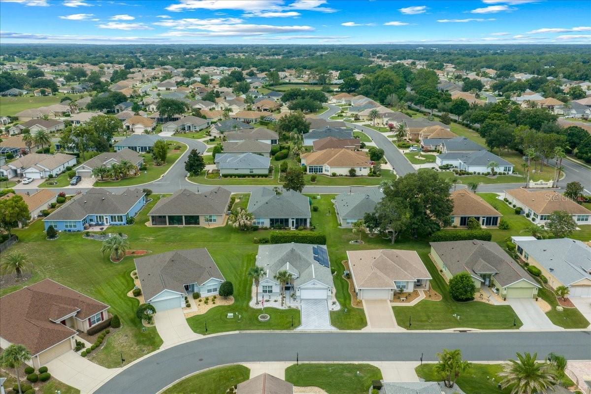 9203 SE 118TH LOOP, SUMMERFIELD, FL — photo 3