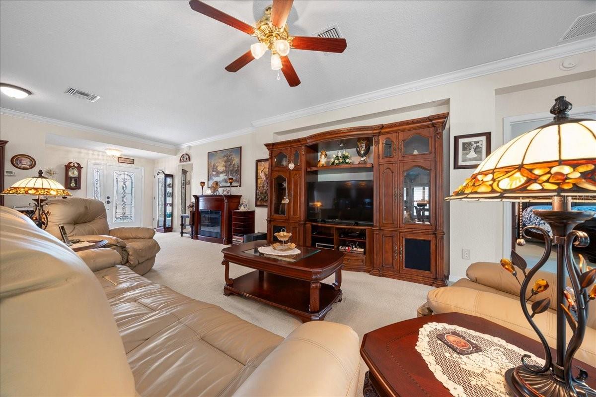 9203 SE 118TH LOOP, SUMMERFIELD, FL — photo 5