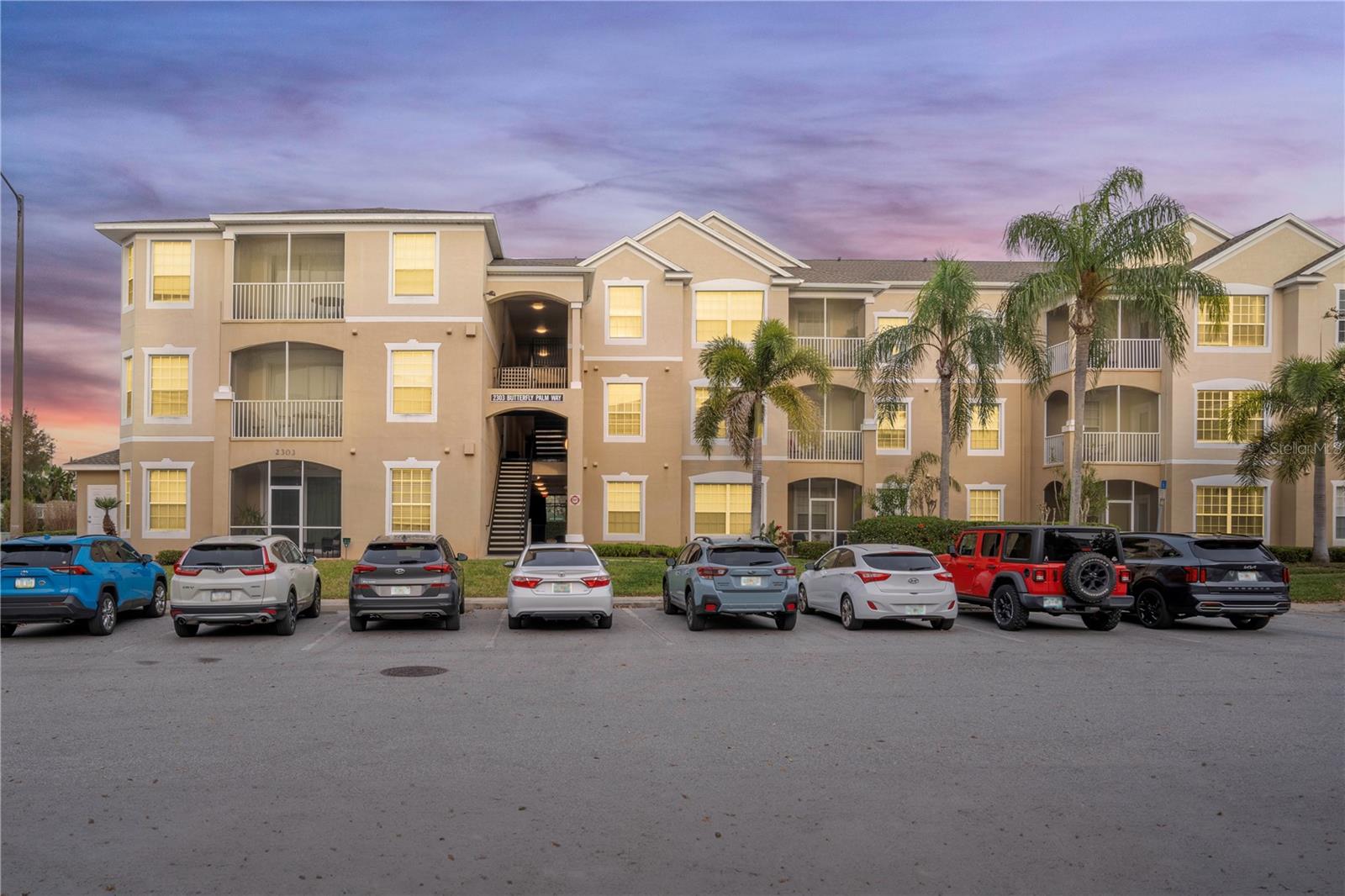 2303 BUTTERFLY PALM WAY #303, KISSIMMEE, FL