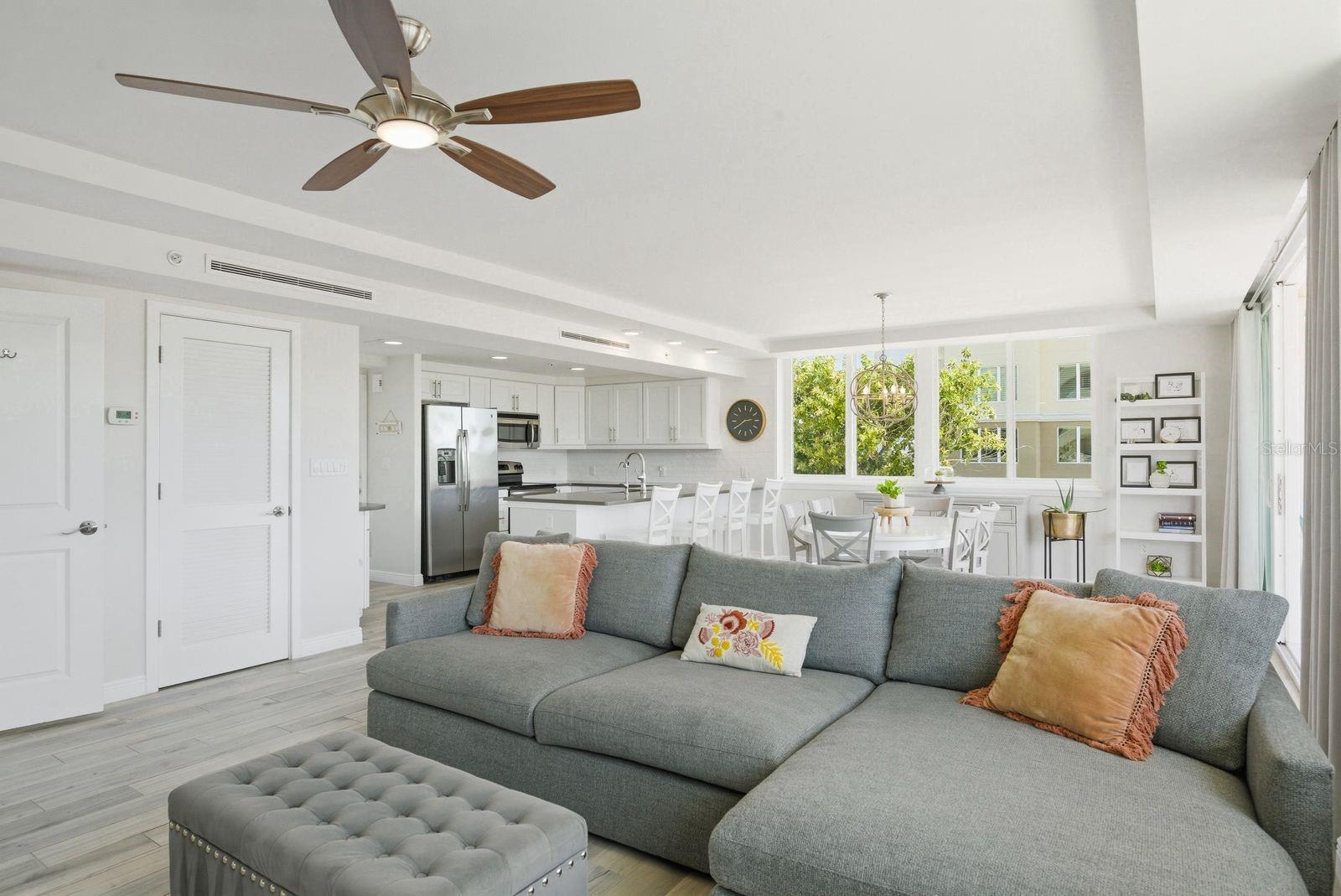 223 ISLAND WAY #2D, CLEARWATER BEACH, FL — photo 14