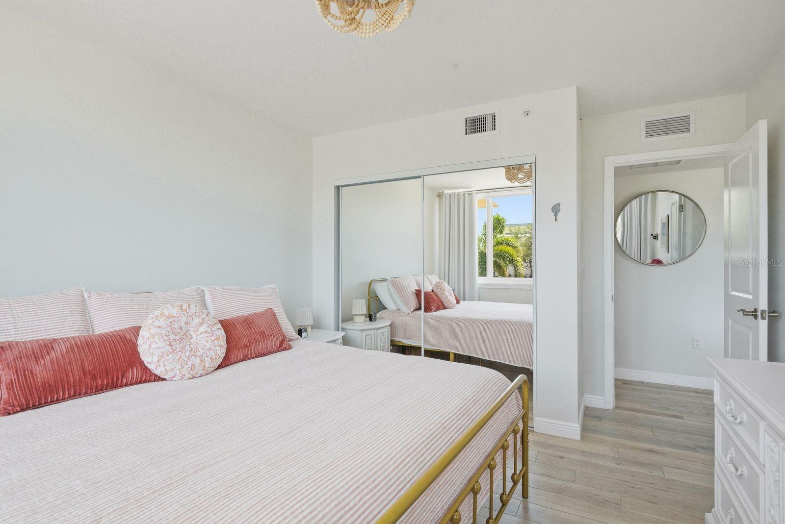 223 ISLAND WAY #2D, CLEARWATER BEACH, FL — photo 28