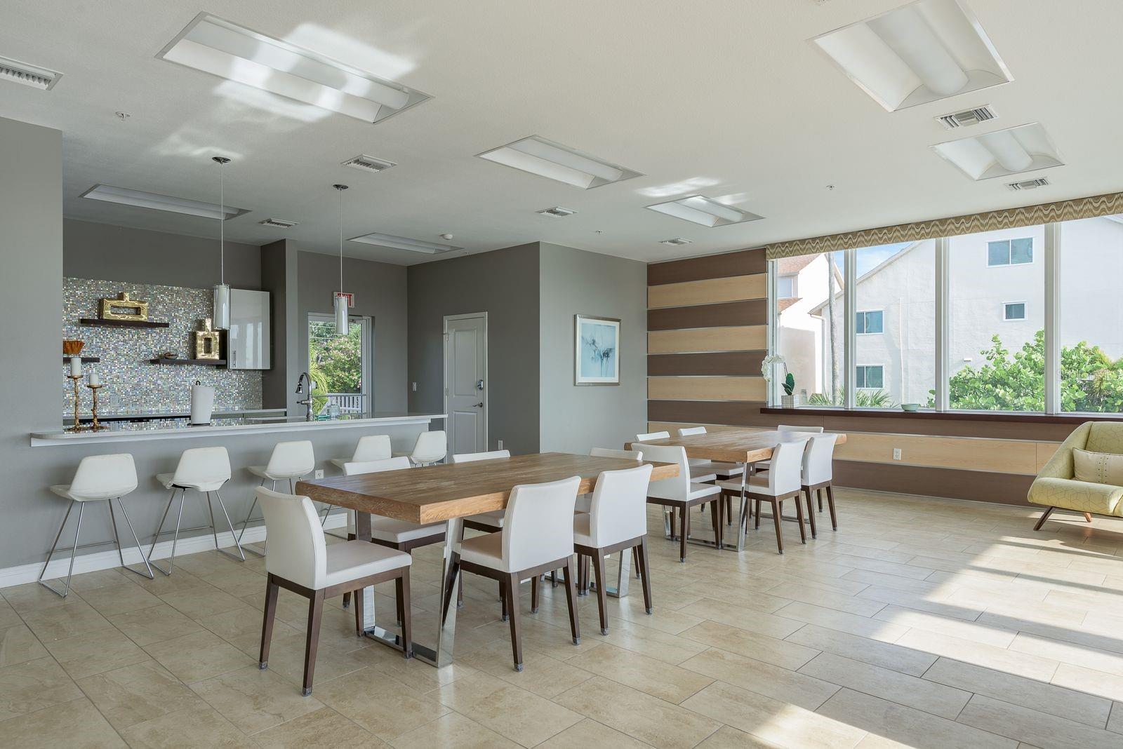 223 ISLAND WAY #2D, CLEARWATER BEACH, FL — photo 36