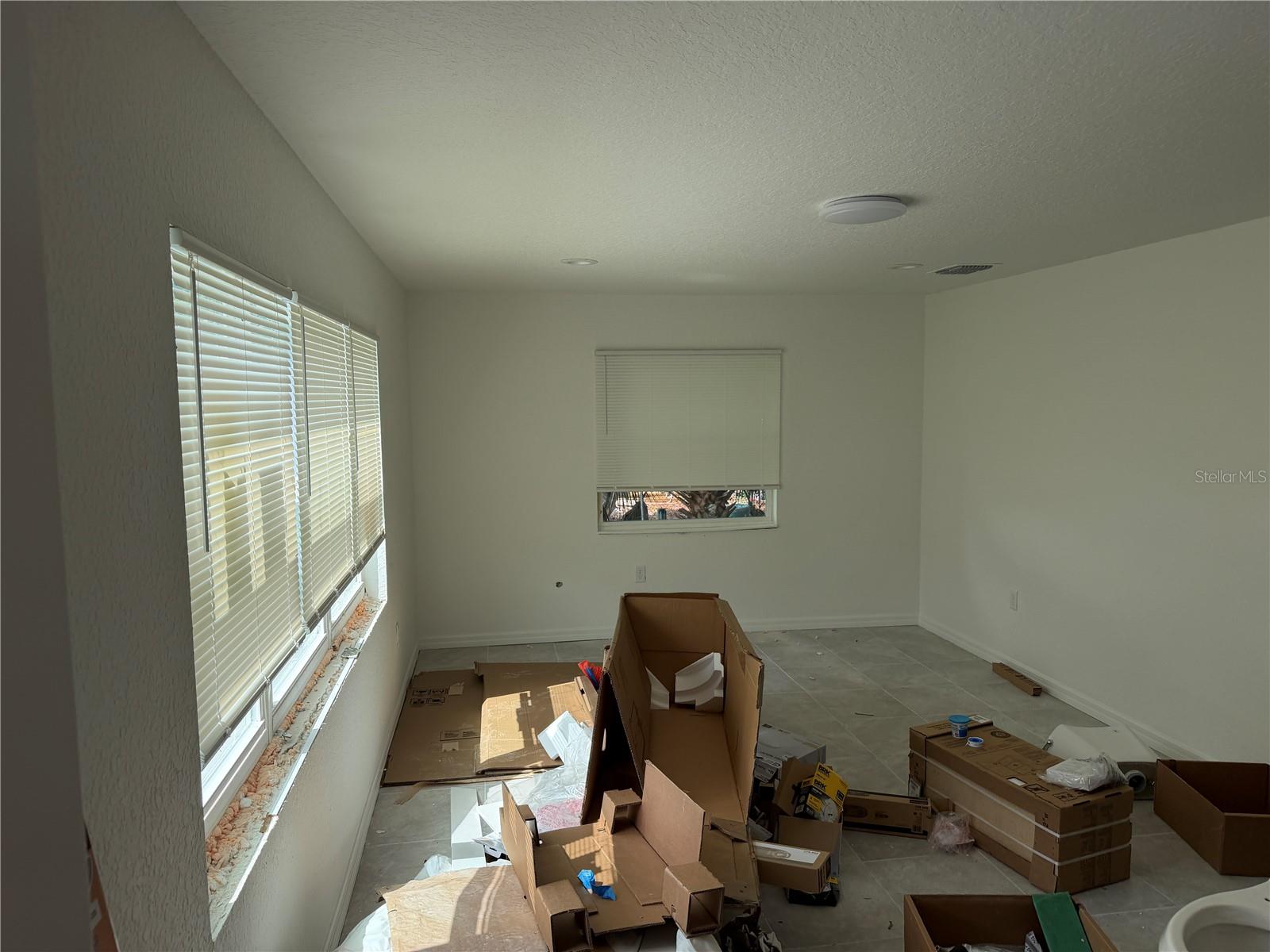 6 S BARBOUR ST, BEVERLY HILLS, FL — photo 2