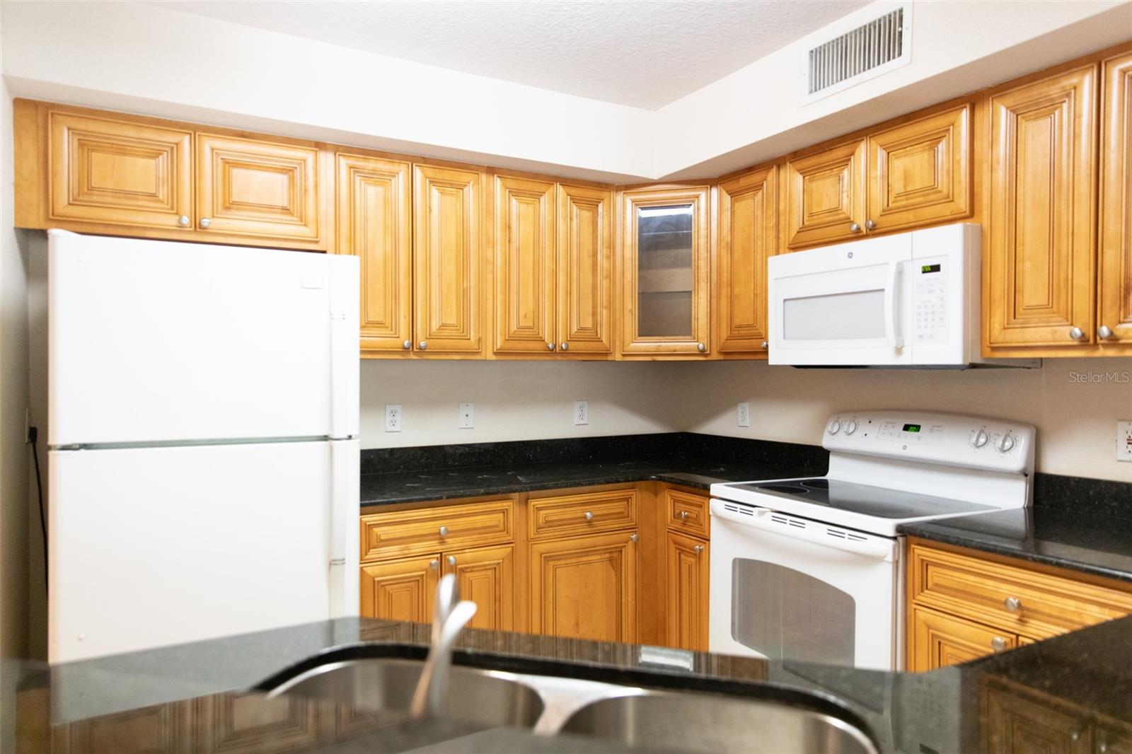 822 CAMARGO WAY #208, ALTAMONTE SPRINGS, FL — photo 4