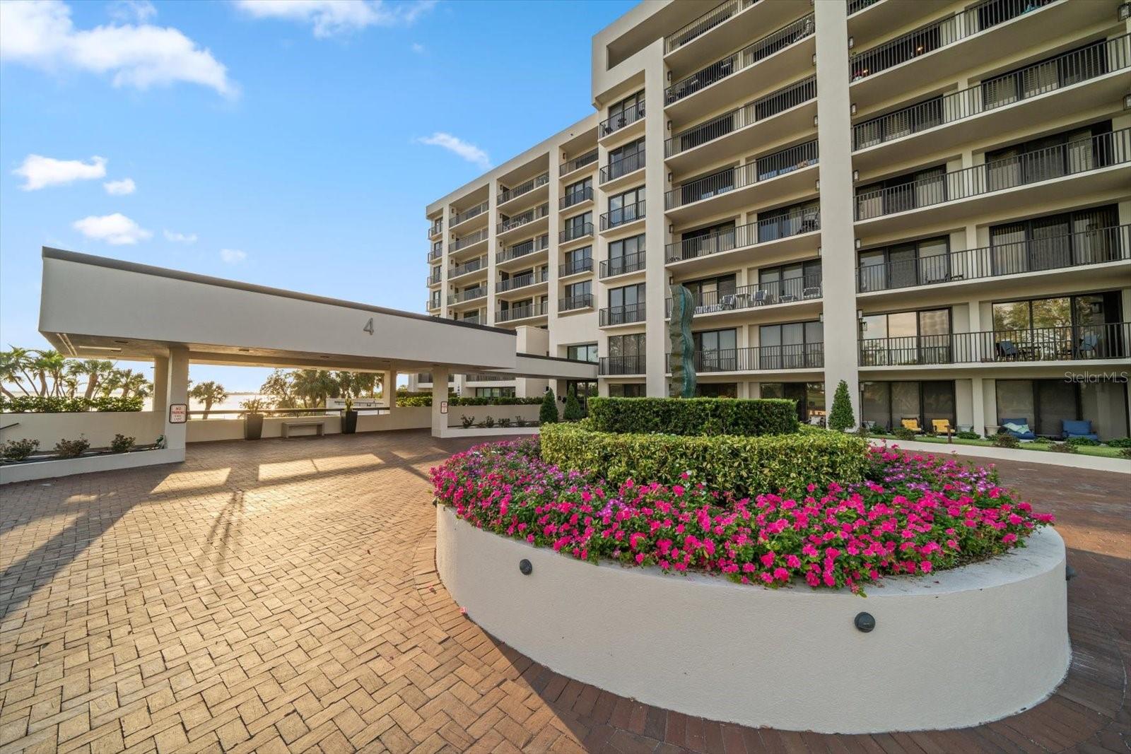 4 BELLEVIEW BLVD #106, BELLEAIR, FL — photo 3