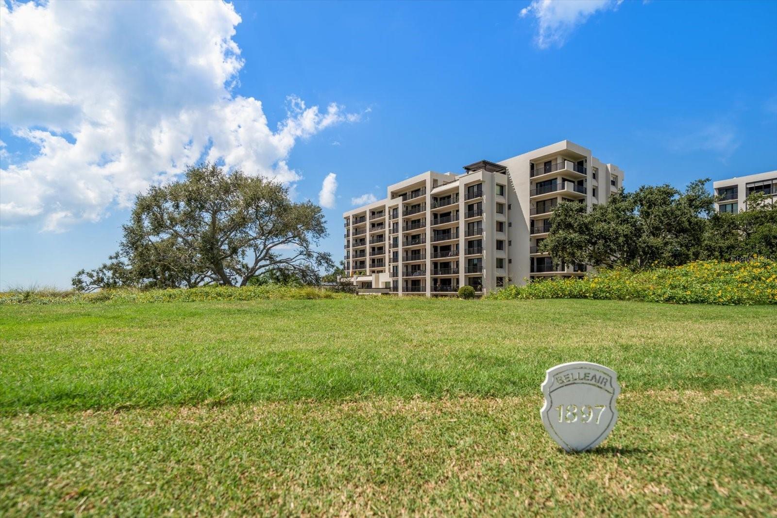 4 BELLEVIEW BLVD #106, BELLEAIR, FL — photo 63