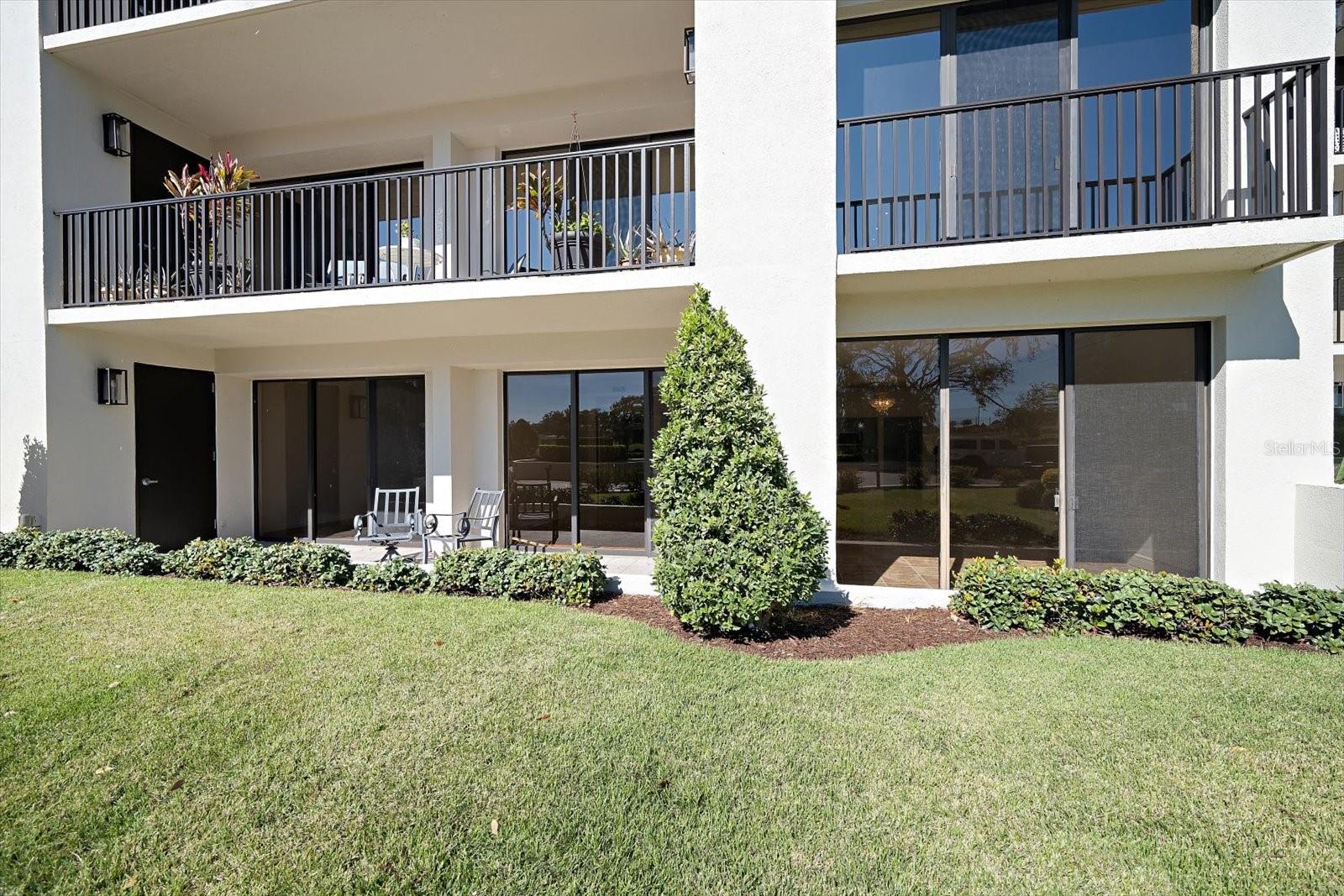 4 BELLEVIEW BLVD #106, BELLEAIR, FL — photo 69