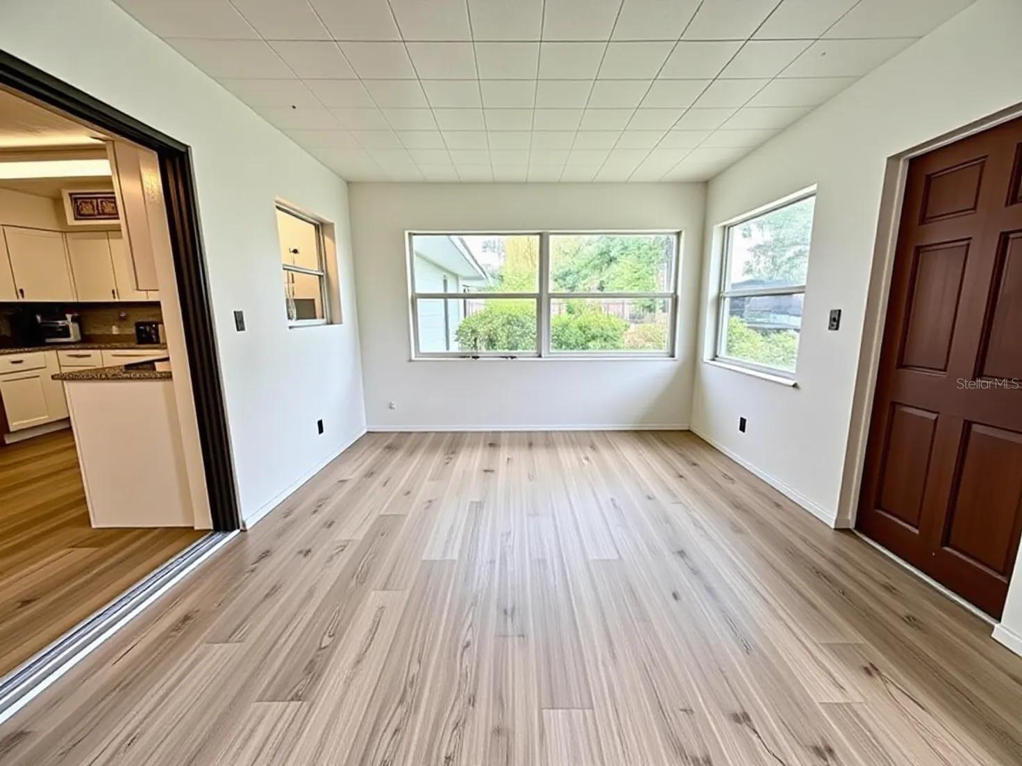 5235 SE 107TH ST, BELLEVIEW, FL — photo 7