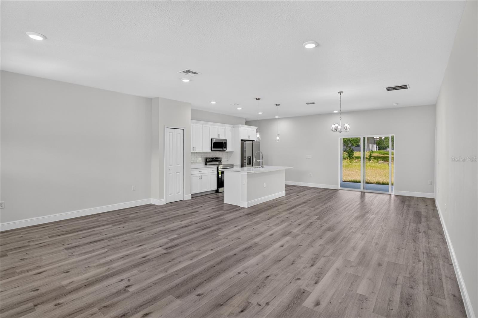 7959 N SARAZEN DR, CITRUS SPRINGS, FL — photo 4