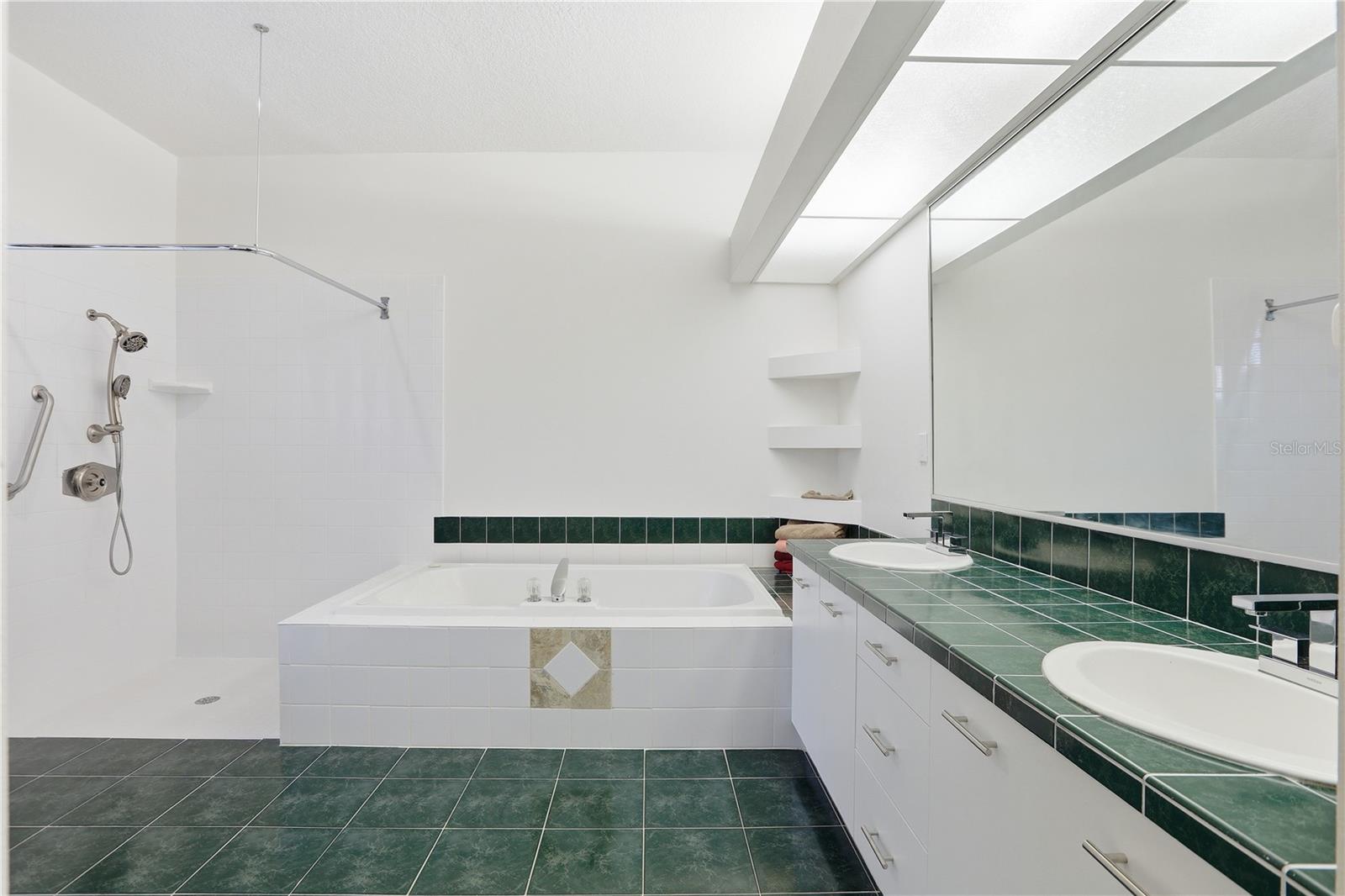 20312 MAXIM PKWY, ORLANDO, FL — photo 26