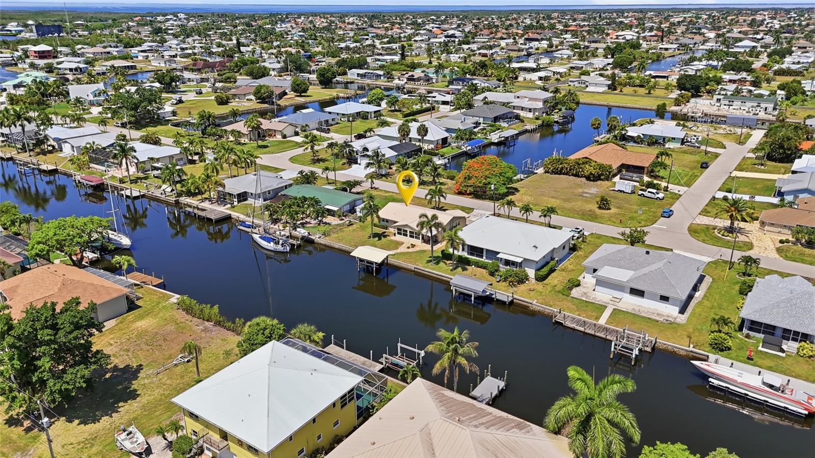 4310 PALM DR, PUNTA GORDA, FL — photo 3
