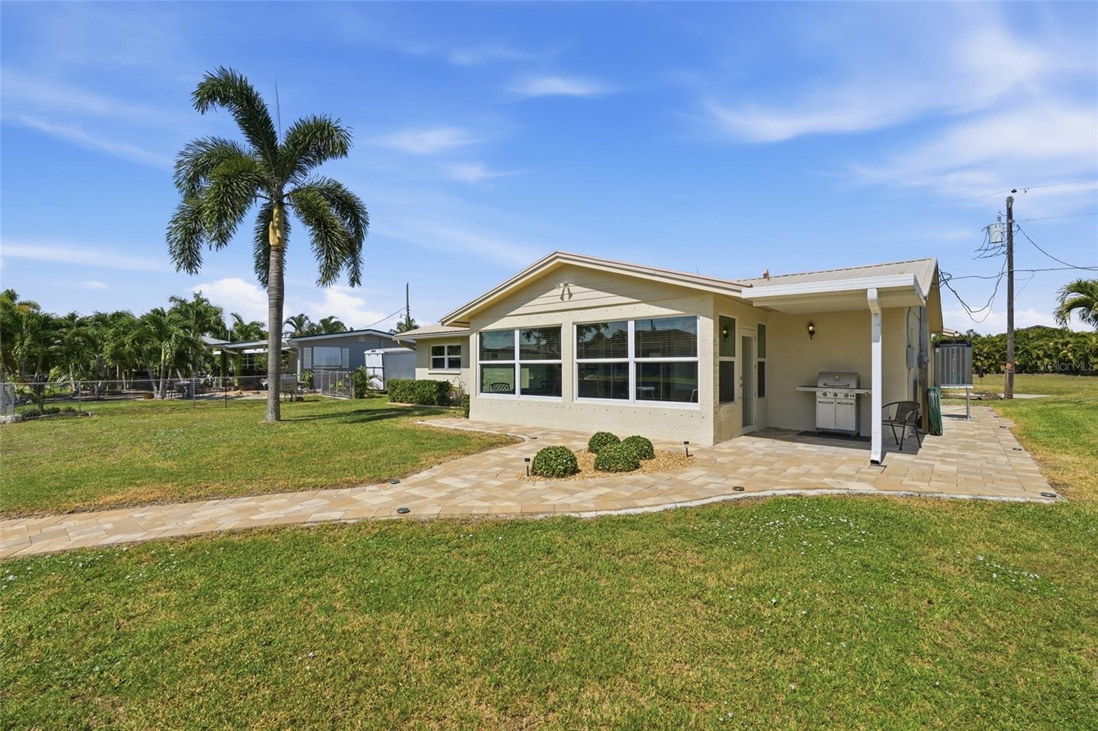 4310 PALM DR, PUNTA GORDA, FL — photo 26