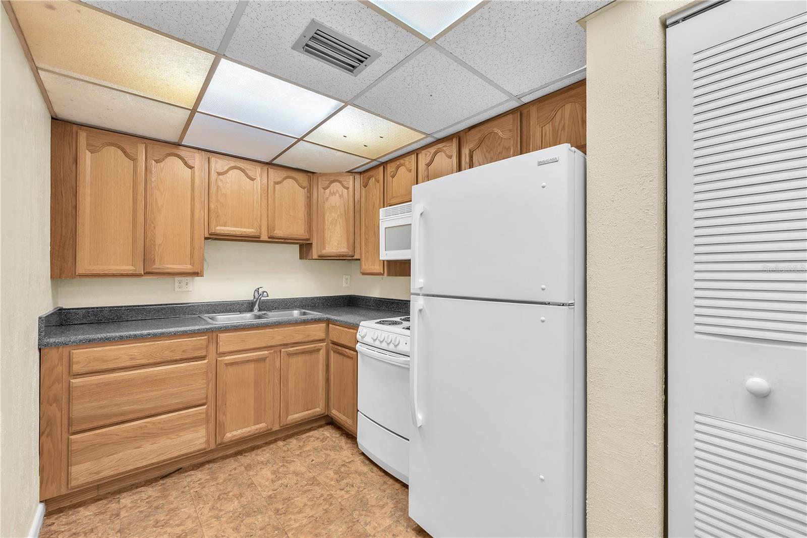 801 RUSSELL LN #254, BRANDON, FL — photo 5