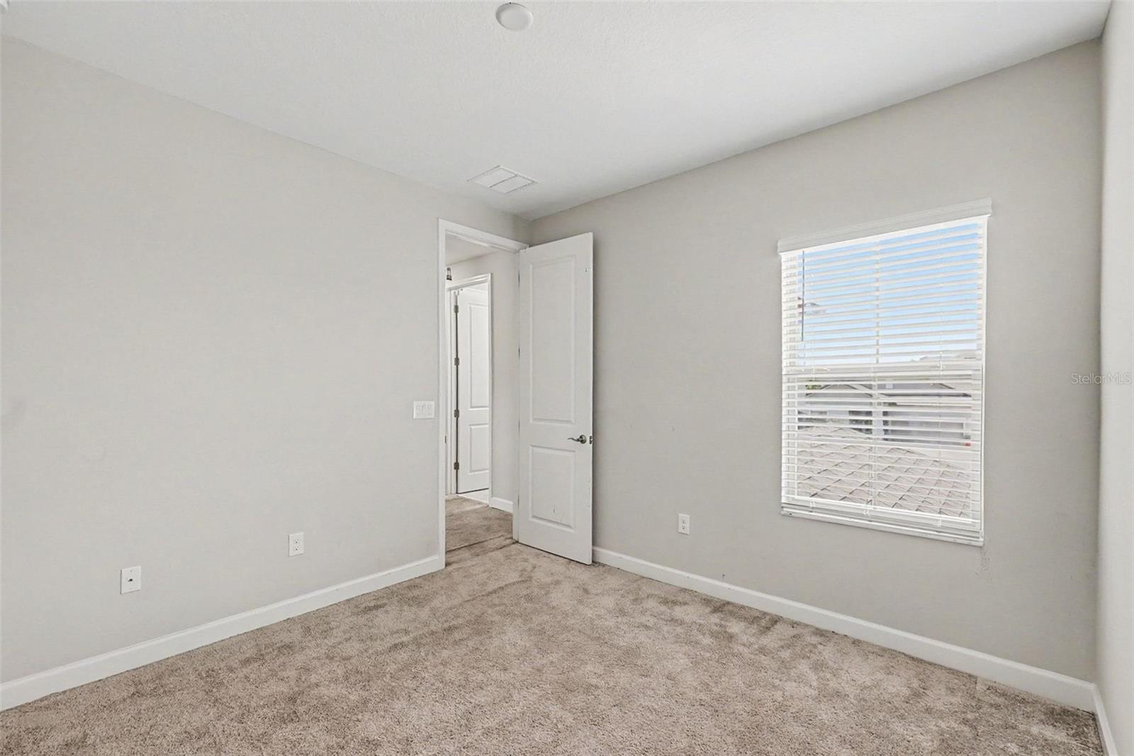 11701 NAVAJO SANDSTONE ST, RIVERVIEW, FL — photo 32