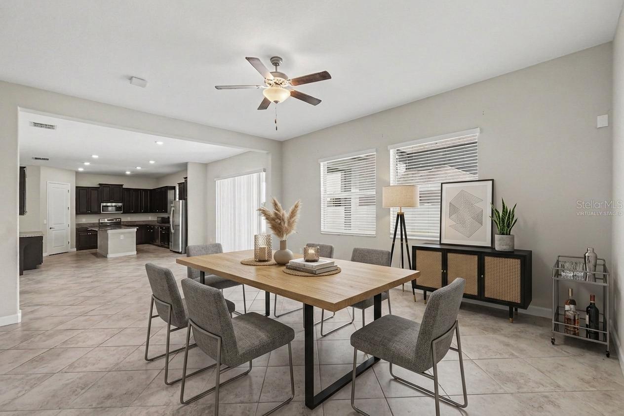 11701 NAVAJO SANDSTONE ST, RIVERVIEW, FL — photo 2