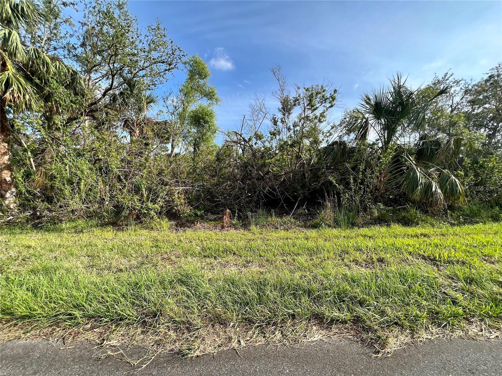 15163 ESTATE TER, PORT CHARLOTTE, FL
