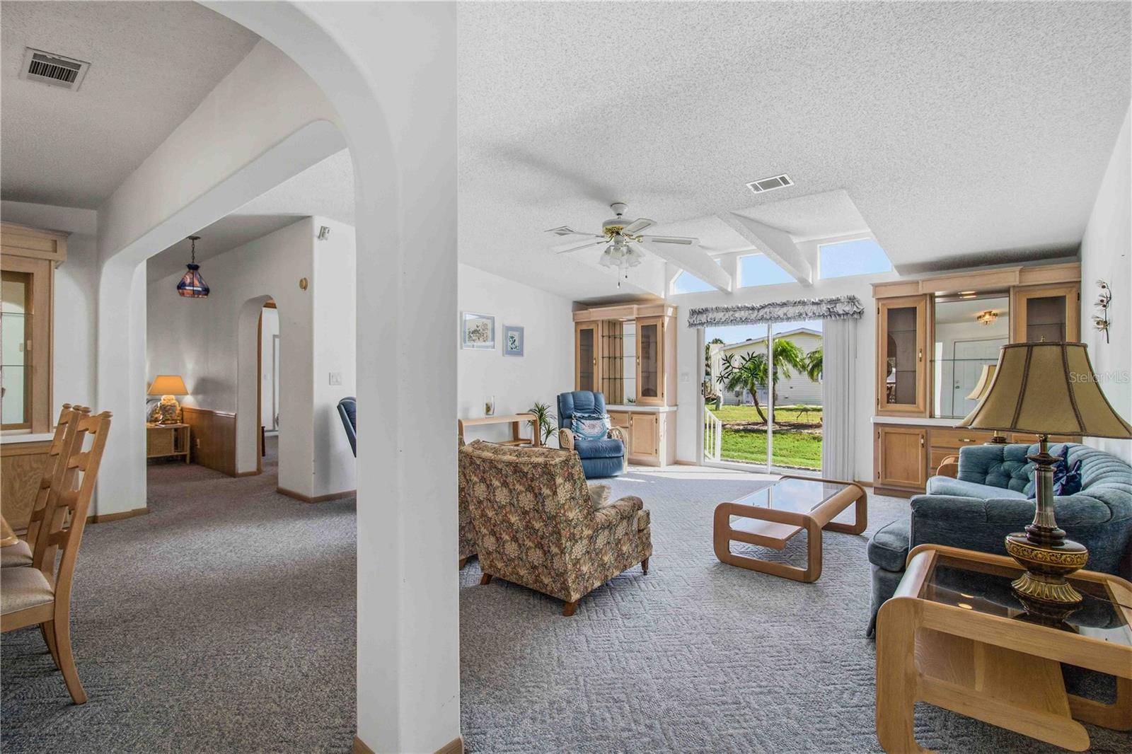 8476 IMPERIAL CIR, PALMETTO, FL — photo 5